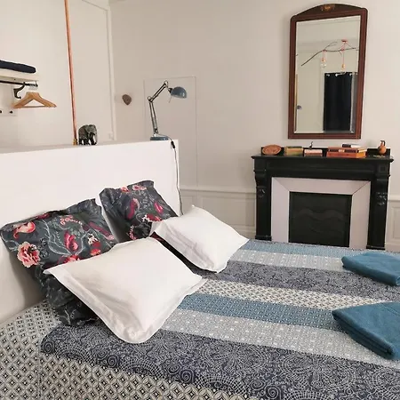 לינה וארוחת בוקר Le 9 De Cour, Chaco