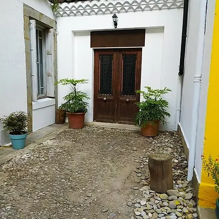 Bed and Breakfast Le 9 De Cour, Chaco 3*